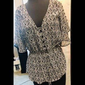 Old Navy Sheer Geometric Top